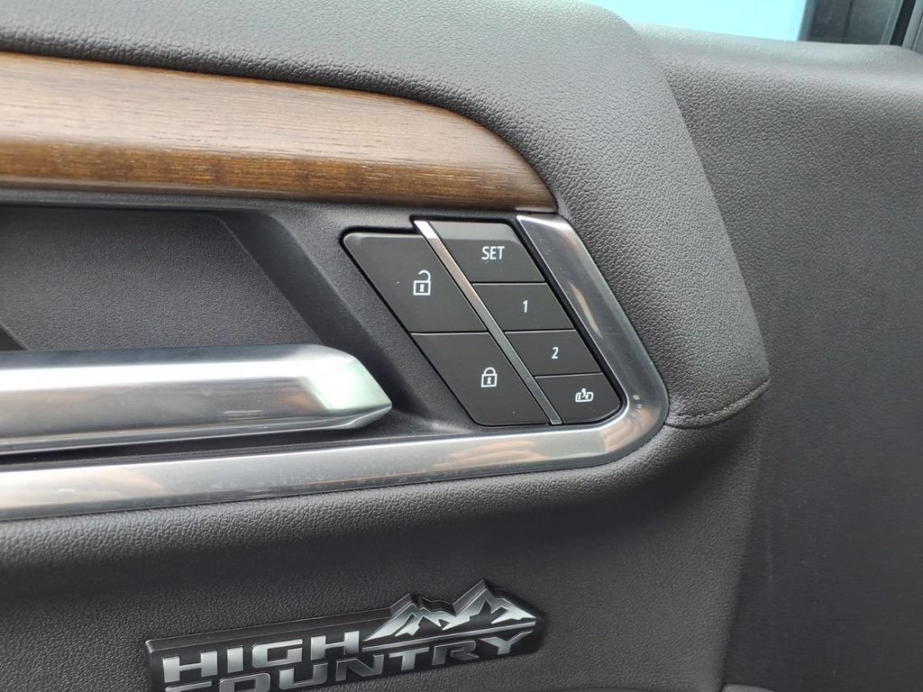 2025 Chevrolet Silverado 1500 High Country