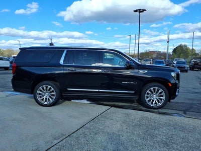 2022 GMC Yukon XL Denali