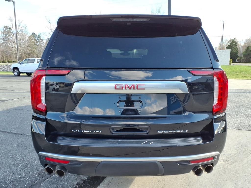 2022 GMC Yukon XL Denali