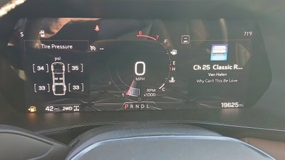2025 GMC Canyon AT4