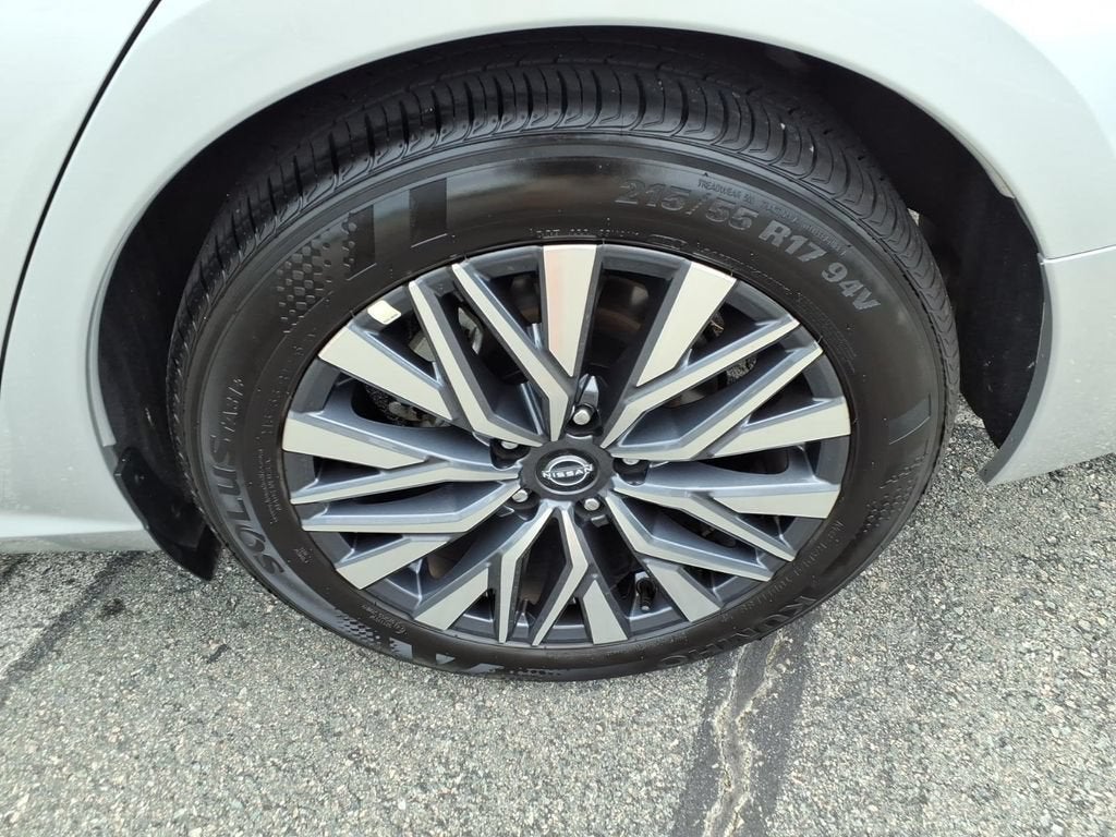 2026 Nissan Altima SV