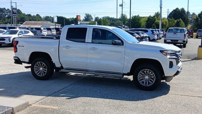 2025 Chevrolet Colorado WT/LT