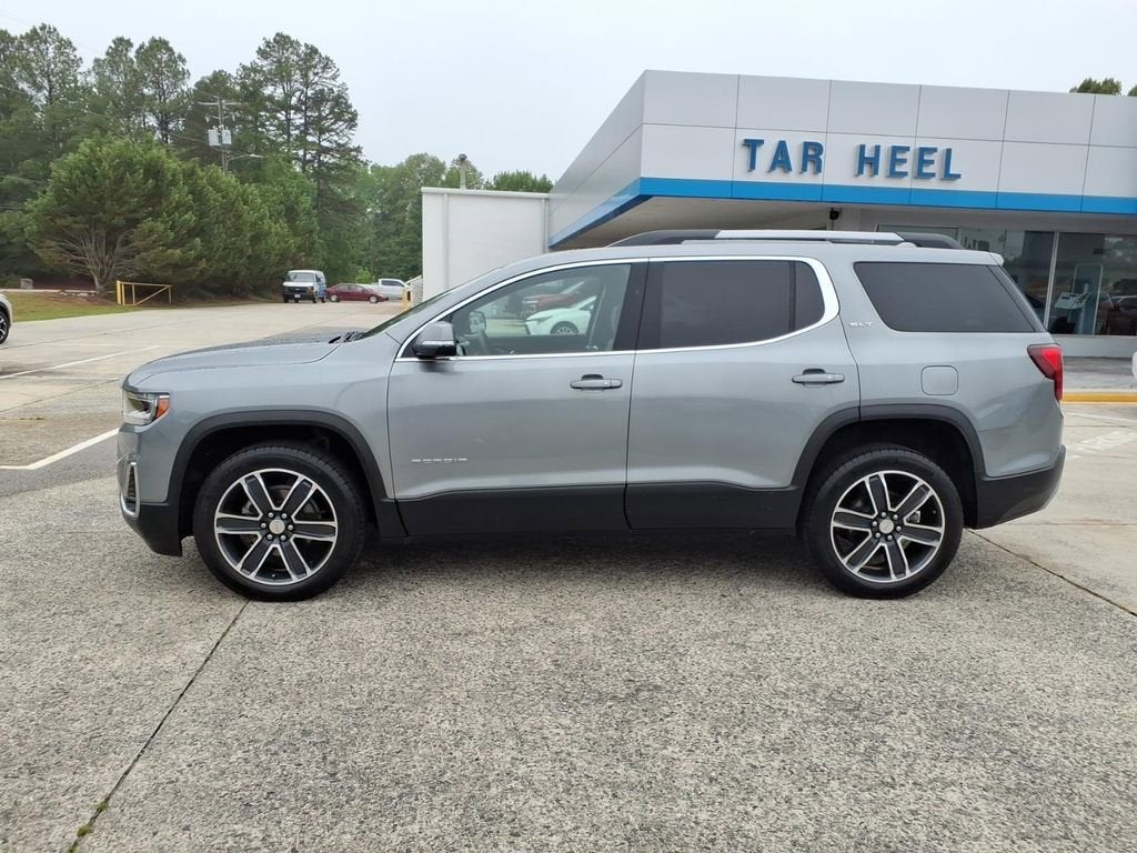 2023 GMC Acadia SLT