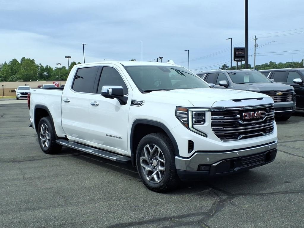 2024 GMC Sierra 1500 SLT