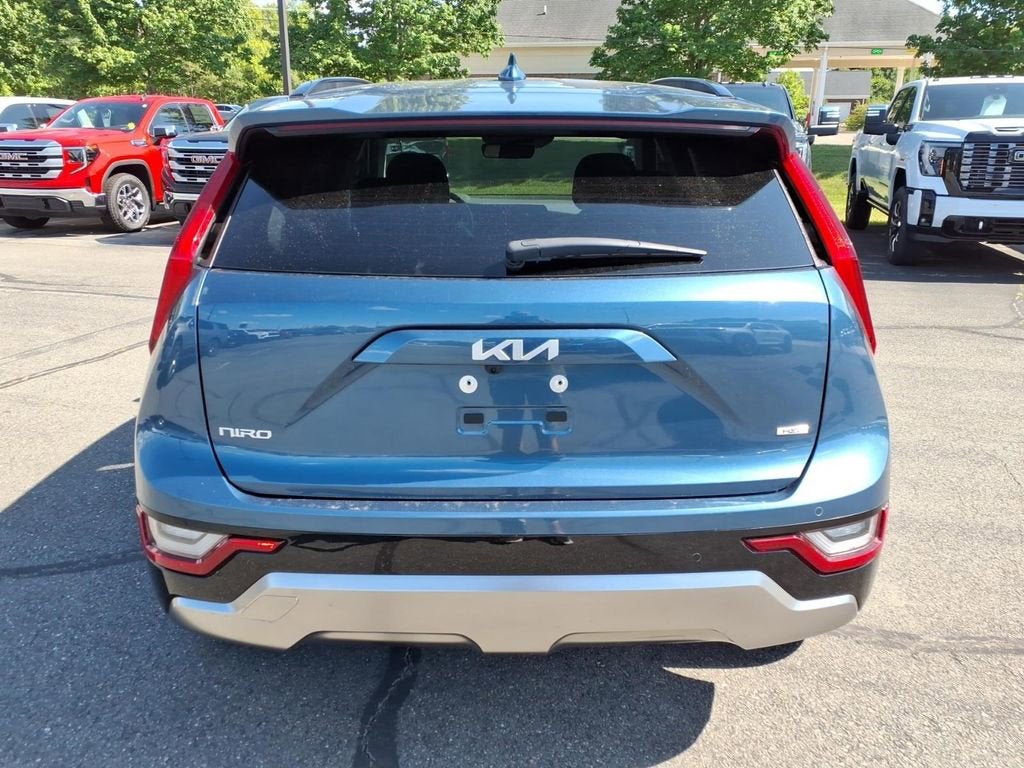 2025 Kia Niro SX Touring
