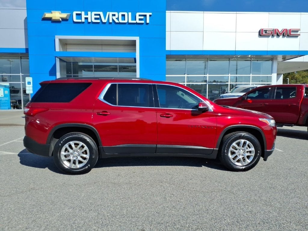 2020 Chevrolet Traverse LT Cloth