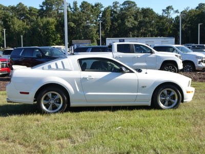 2006 Ford Mustang GT Deluxe