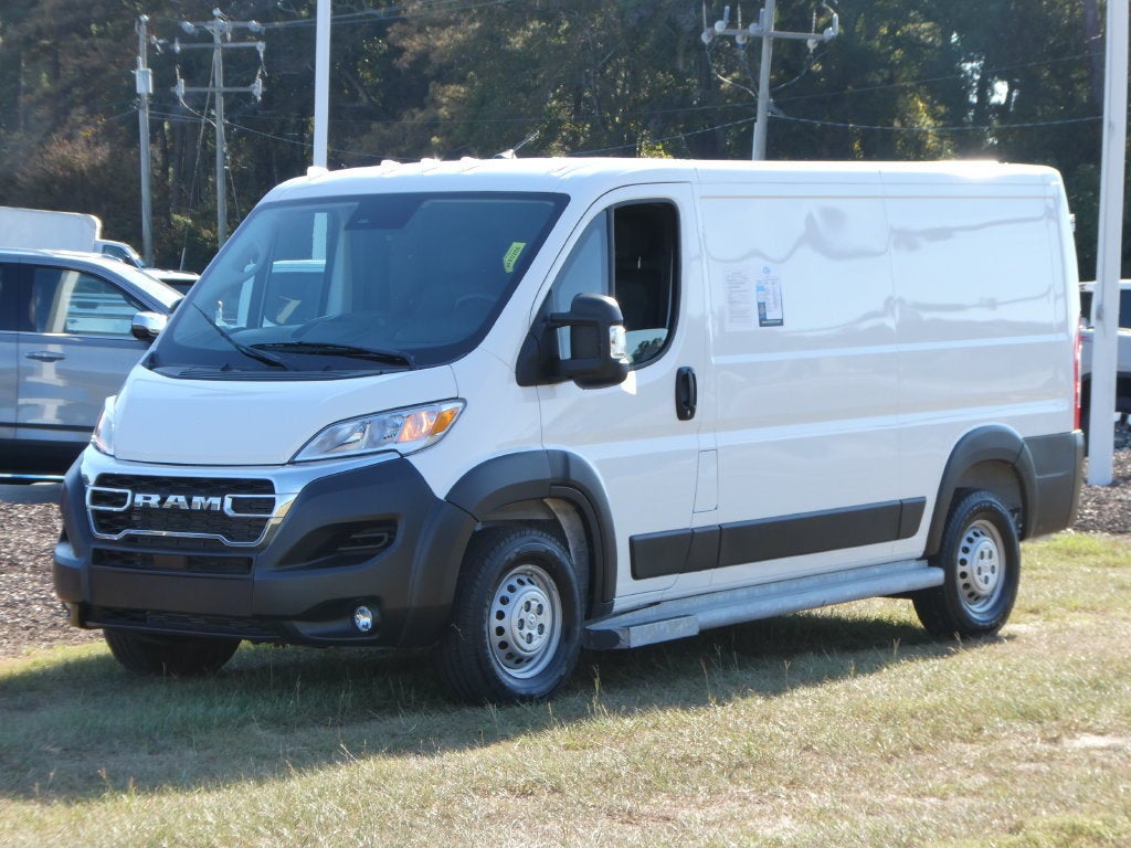 2025 RAM ProMaster Cargo Van Tradesman