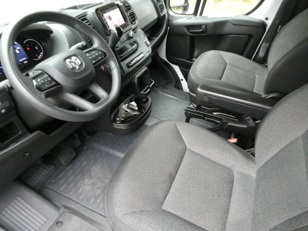 2025 RAM ProMaster Cargo Van Tradesman